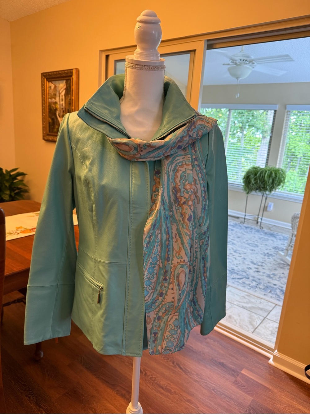 NWT Dialogue Genuine Leather Jacket With Matching Scarf STUNNING!!!!